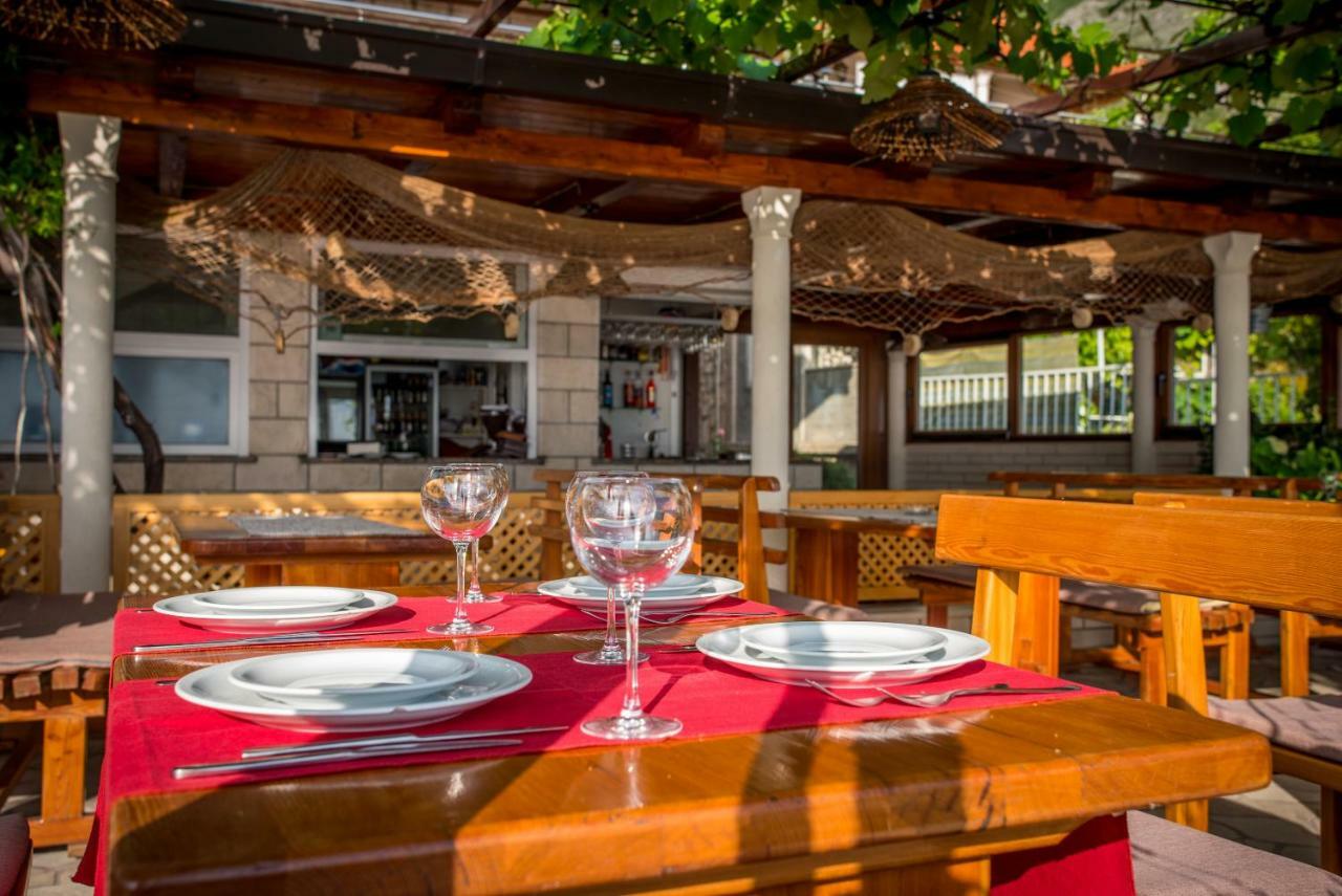 Poseydon Beach Bungalow Mlini Bagian luar foto